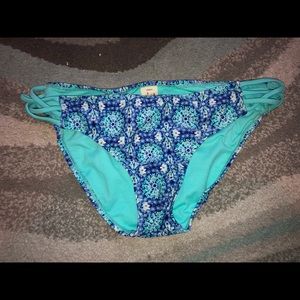 Medium multi colored blue Arizona bathing suit